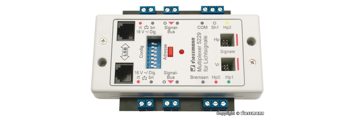 Multiplexer for colour light signals with multiplex-technology